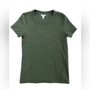 Time and Tru Textured Olive Green Tee – Size S (4–6)